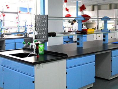 点击查看详细信息<br>标题：Research and Development Center 阅读次数：7333